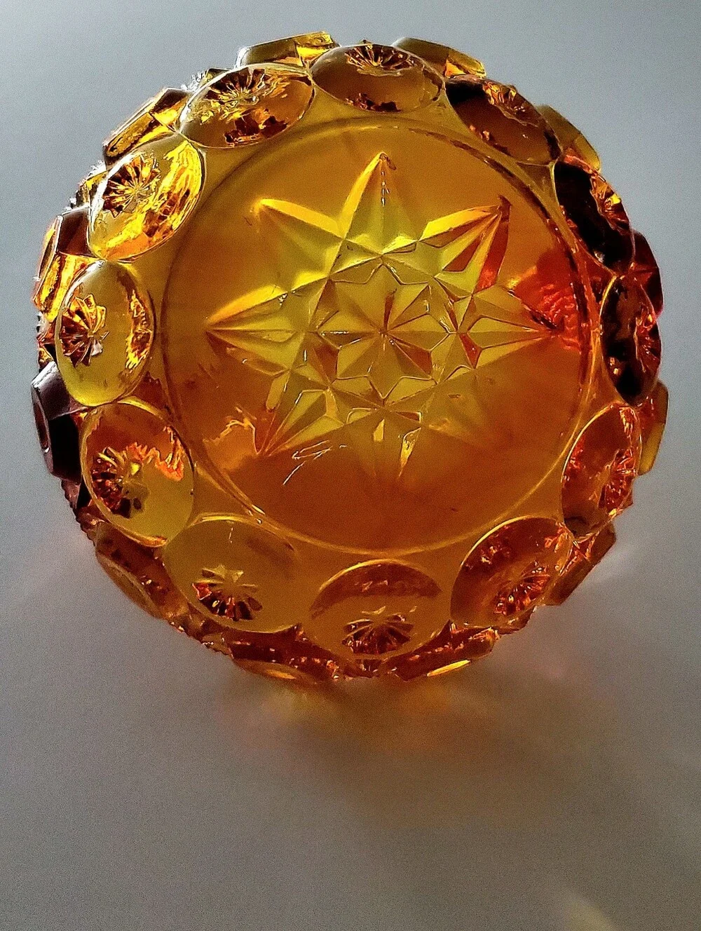 GLOWING Fire Amberina Moon & Star Split Handle Art Glass Basket - Picture 8 of 16